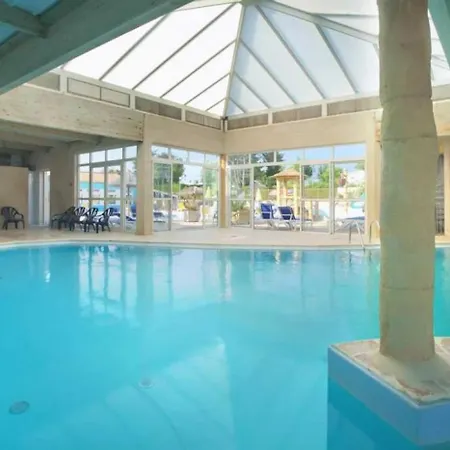 Kamp alanı 4 Etoiles - Piscine - Efceih *