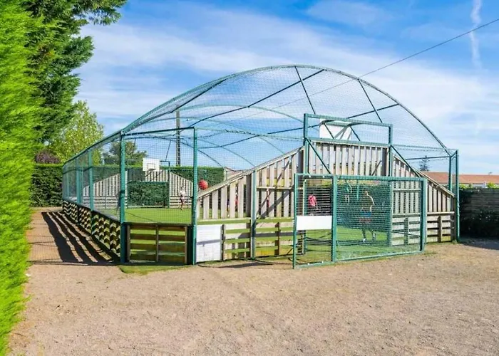 4 Etoiles - Piscine - Efceih 营地