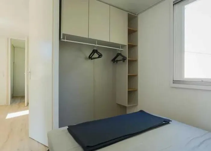 4 Etoiles - Piscine - Efceih 营地 *