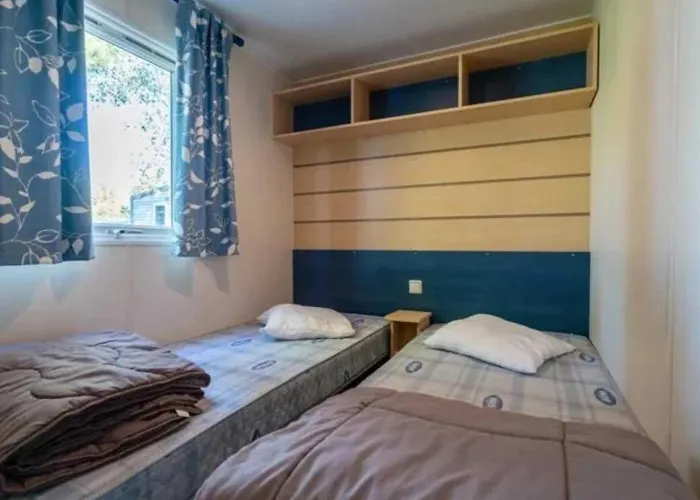 营地 4 Etoiles - Piscine - Efceih *